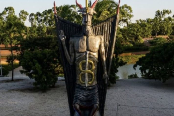 Estátua de 11 metros dedicada ao Diabo que dividiu opiniões nas redes recebe aval da prefeitura no Ceará – Reprodução/X