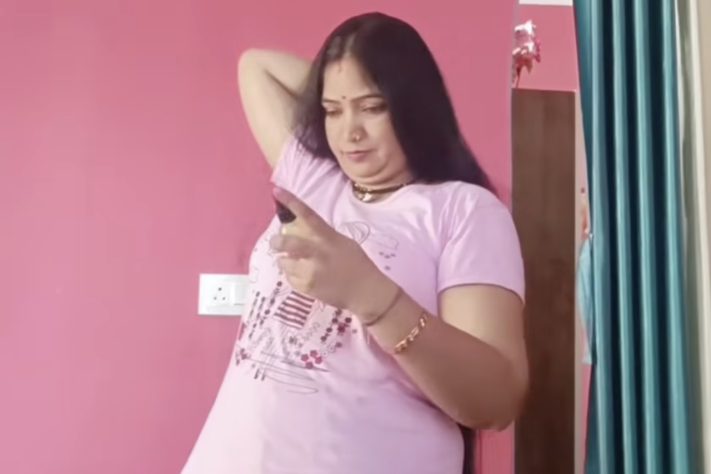 Indiana supera recorde e conquista título de mulher com cabelo mais longo do mundo – Reprodução
