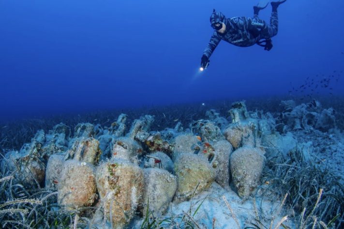 Arqueólogos encontram mais de 600 ânforas em naufrágio de 2.300 anos na Grécia – Divulgação