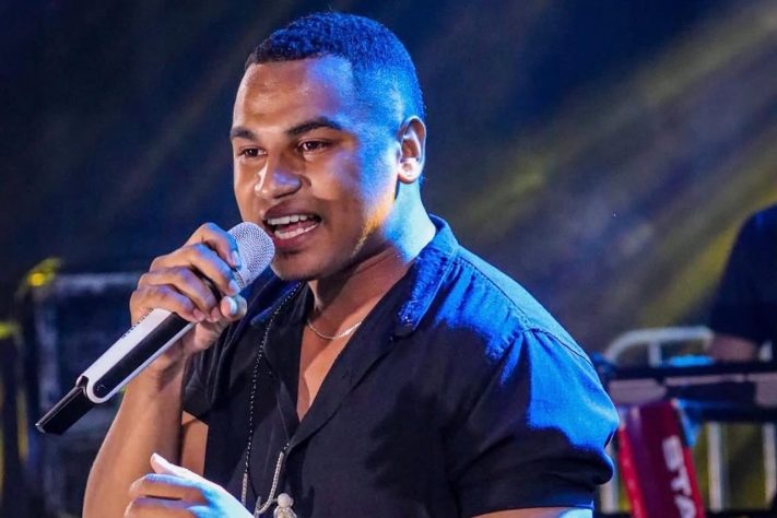 Cantor de arrocha Robert Astro tem as duas pernas amputadas após acidente causado por motorista bêbado no interior da Bahia – Reprodução/Instagram