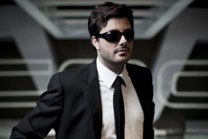Humorista Danilo Gentili