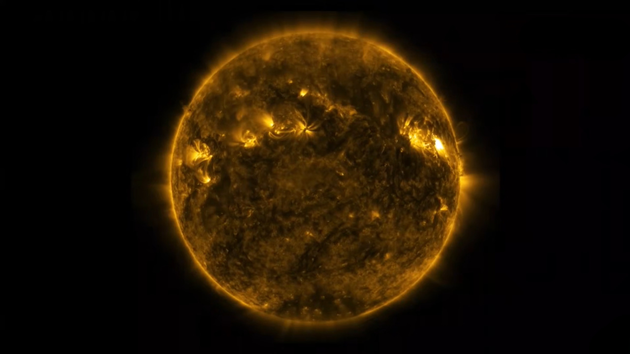 Mas afinal, o que é uma tempestade solar? De forma simples, é uma explosão repentina de energia e partículas que o Sol lança para o espaço. Quando essa energia é lançada na direção da Terra, ela colide com o campo magnético do planeta e causa uma perturbação chamada tempestade geomagnética.
