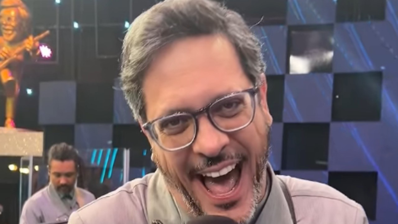 Lúcio Mauro Araújo Barbalho nasceu no Rio de Janeiro em 18 de junho de 1974 e é filho do ator Lúcio Mauro. Ele iniciou a carreira no Teatro Tablado, fundado por Maria Clara Machado, e contracenou com nomes como Chico Anysio e Guel Arraes. Na televisão, estreou em 1994, como parte do elenco de apoio da novela “A Viagem”. 
