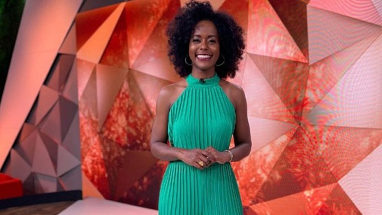 Antes do anúncio, a apresentadora já havia comentado publicamente suas dúvidas em relação à maternidade. Em 2024, durante participação no programa “Saia Justa”, do GNT, ela falou sobre a pressão social para que as mulheres sejam mães e contou que havia congelado os óvulos. 

