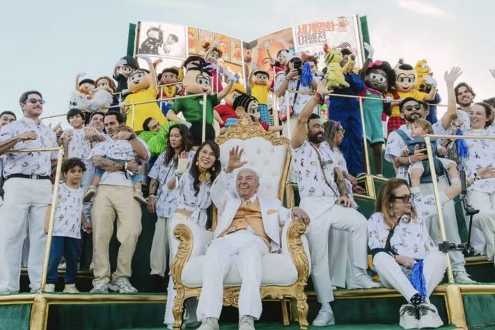 Mauricio de Sousa reúne família na Parada Turma da Mônica, no Sambódromo do Anhembi, em comemoração aos 90 anos do cartunista — Divulgação/Instituto Mauricio de Sousa