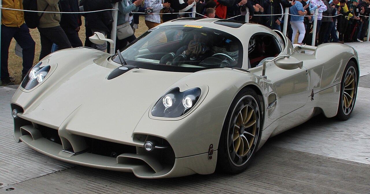 Pagani Utopia, o carro mais caro presente no Brasil - MrWalkr/Wikimedia Commons