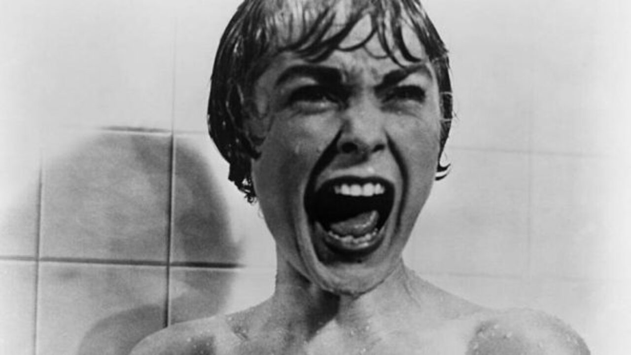 A atriz Janet Leigh interpretou a famosa cena do chuveiro em "Psicose", de Alfred Hitchcock - Divulgação