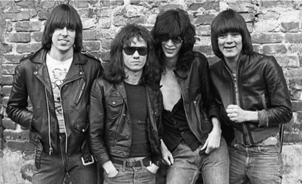 Ramones ganham tributo de João Gordo e Asteroides Trio no Rock in Rio