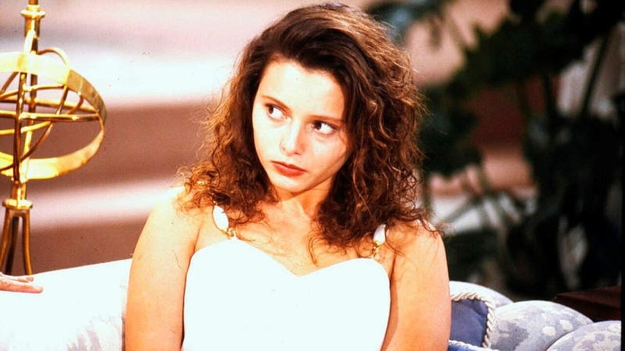 Ela estreou na TV Globo em 1992, na novela 
