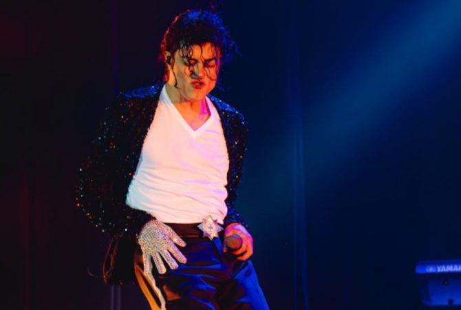 Tributo a Michael Jackson com Rodrigo Teaser chega a Santos em setembro