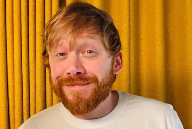 Rupert Grint voltará a interpretar Rony Weasley na Broadway em 2027