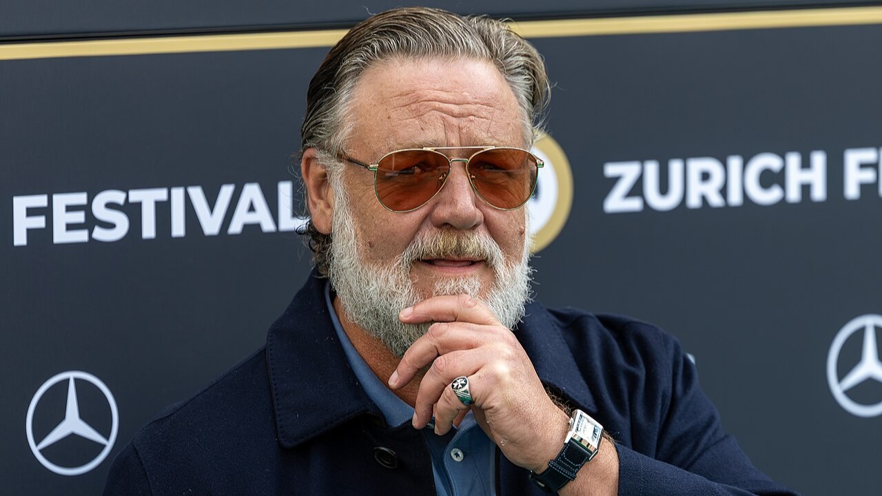 Russell Crowe é dono de um rancho de mais de 400 hectares em Nana Glen, na região de Coffs Harbour, em Nova Gales do Sul, na Austrália. No local, o ator cria gado e acompanha pessoalmente parte da operação rural. O ator também precisou lidar com a tarefa de reconstruir as áreas da propriedade atingidas por incêndios florestais.
 -  (crédito:  Wikimedia Commons / Quejaytee )