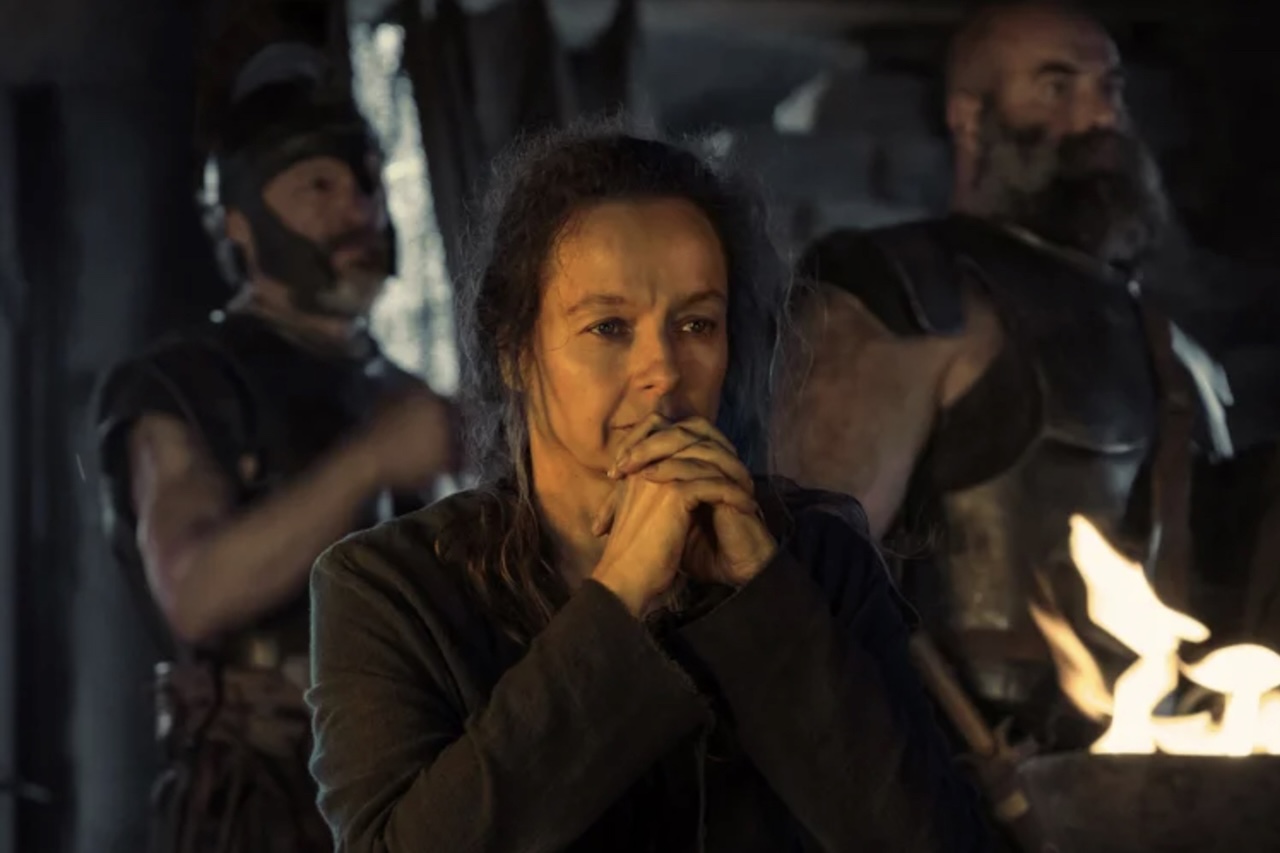 Samantha Morton vive Circe em "A Odisseia" (2026) – Divulgação