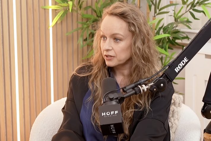 Samantha Morton – Reprodução/YouTube Josh Horowitz