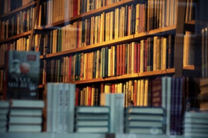 Livros, biblioteca, livraria – Pexels/wal_ 172619