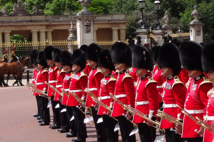 Troca da Guarda no Palácio de Buckingham – Pexels/Jatman 0007