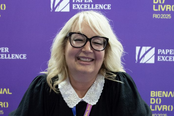 Escritora Lynn Painter na Bienal do Livro de São Paulo 2026 – Divulgação/Intrínseca