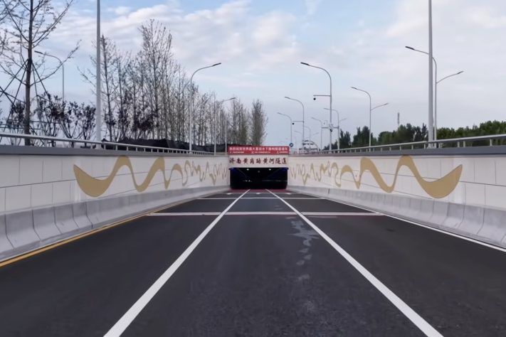 China inaugura maior túnel subaquático do mundo – Reprodução/YouTube