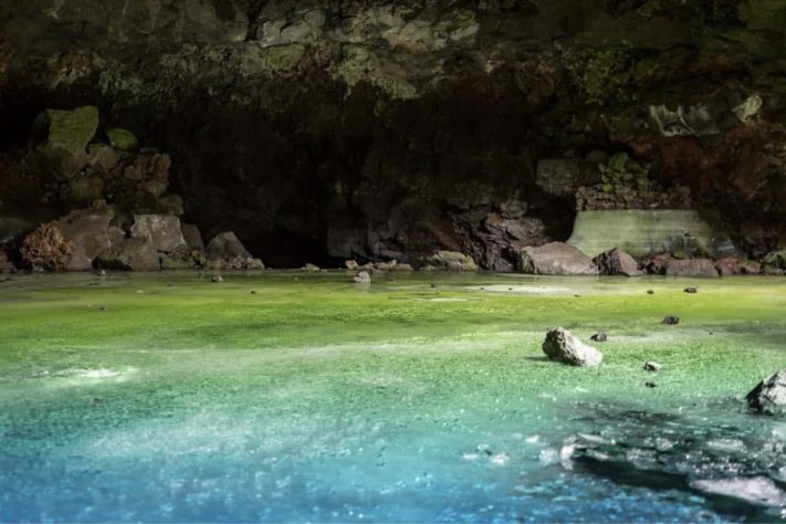Ice Cave, caverna de gelo localizada no vulcão Bandera, no Novo México – Reprodução/Facebook