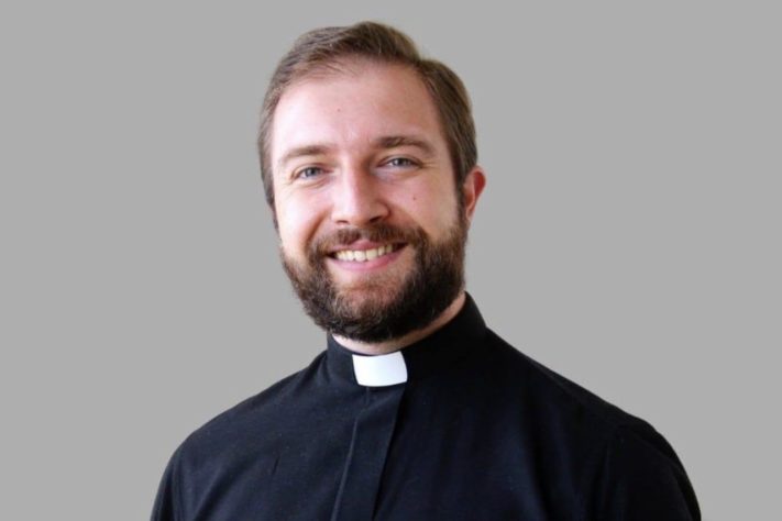 Padre Daniel D'Agnoluzzo Zatti, de Caxias do Sul, assumiu função de exorcista – Reprodução/Redes Sociais