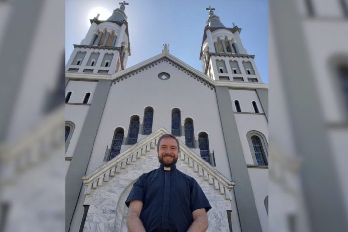 Padre Daniel D'Agnoluzzo Zatti, de Caxias do Sul, assumiu função de exorcista – Reprodução/Redes Sociais