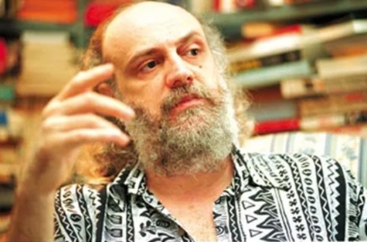 O letrista, compositor e cronista Aldir Blanc, que morreu em 2020 - Reprodução/Facebook