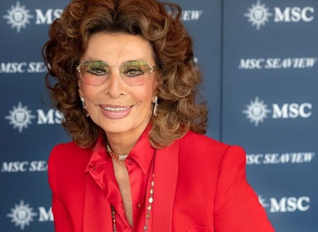 Atriz italiana Sophia Loren 