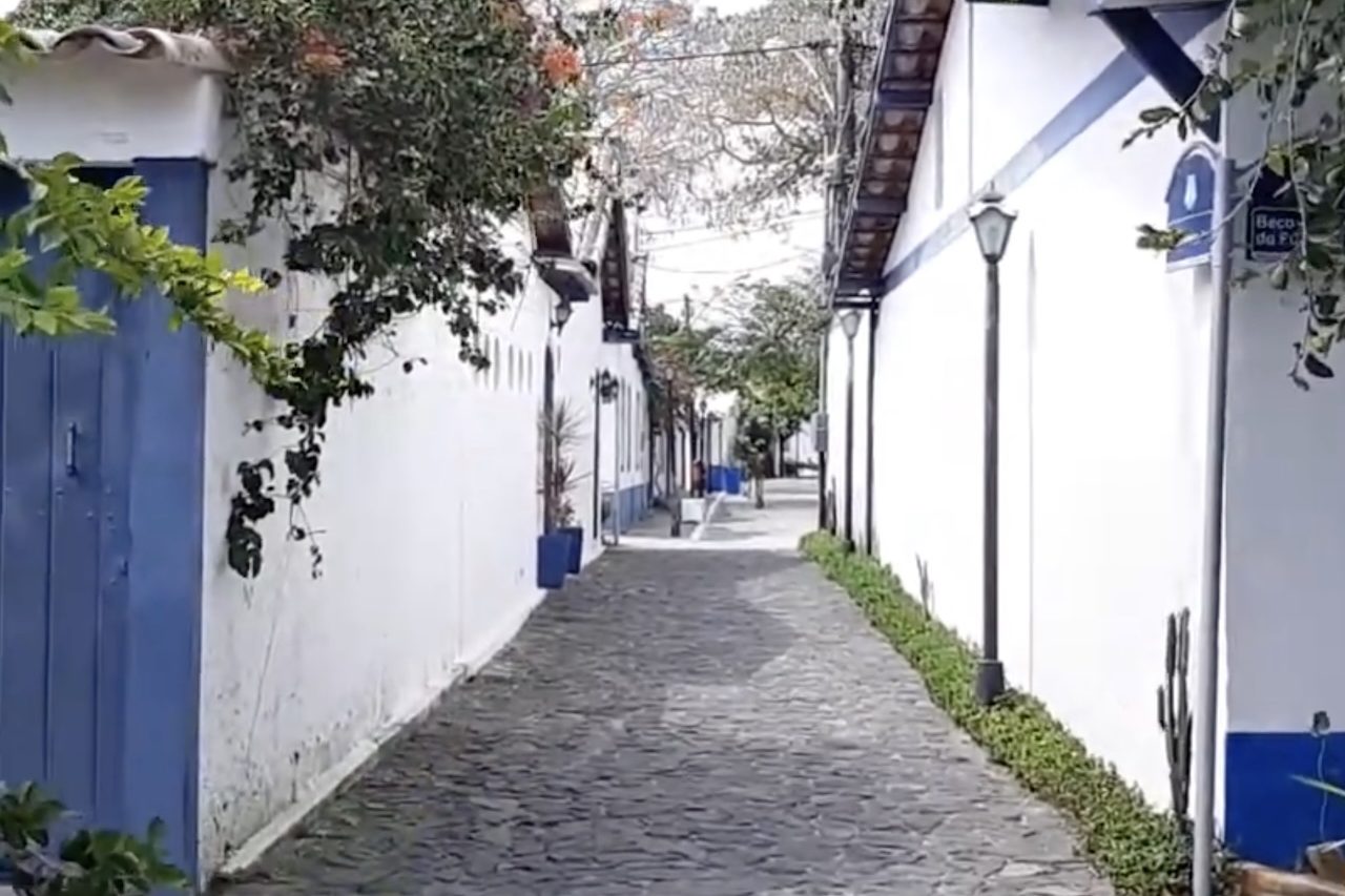 Atualmente, a fortificação é um dos símbolos históricos mais conhecidos de Cabo Frio e contrasta com a paisagem urbana e turística que se expandiu ao redor dela. O bairro da Passagem também conserva vestígios dessa fase, com destaque para a Igreja de São Benedito e outras construções ligadas ao antigo núcleo colonial.
