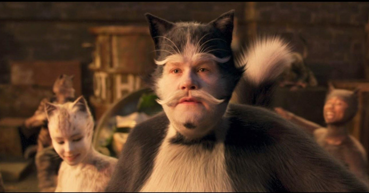 James Corden – Cats (2019)
O ator e apresentador interpretou Bustopher Jones na adaptação do musical. A recepção ao filme foi extremamente negativa, e Corden esteve entre os integrantes do elenco que tiveram o desempenho particularmente questionado; o Guardian posteriormente observou que ele e Rebel Wilson foram destacados por diversas críticas negativas.