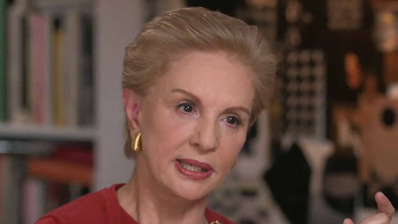 A marca logo conquistou clientes muito importantes, como a ex-primeira-dama americana Jacqueline Kennedy Onassis. Em 1988, Carolina Herrera expandiu os negócios da marca para o setor de fragrâncias. Ao longo das décadas seguintes, a grife ampliou sua atuação para roupas e acessórios femininos e masculinos, além de itens voltados a noivas.
