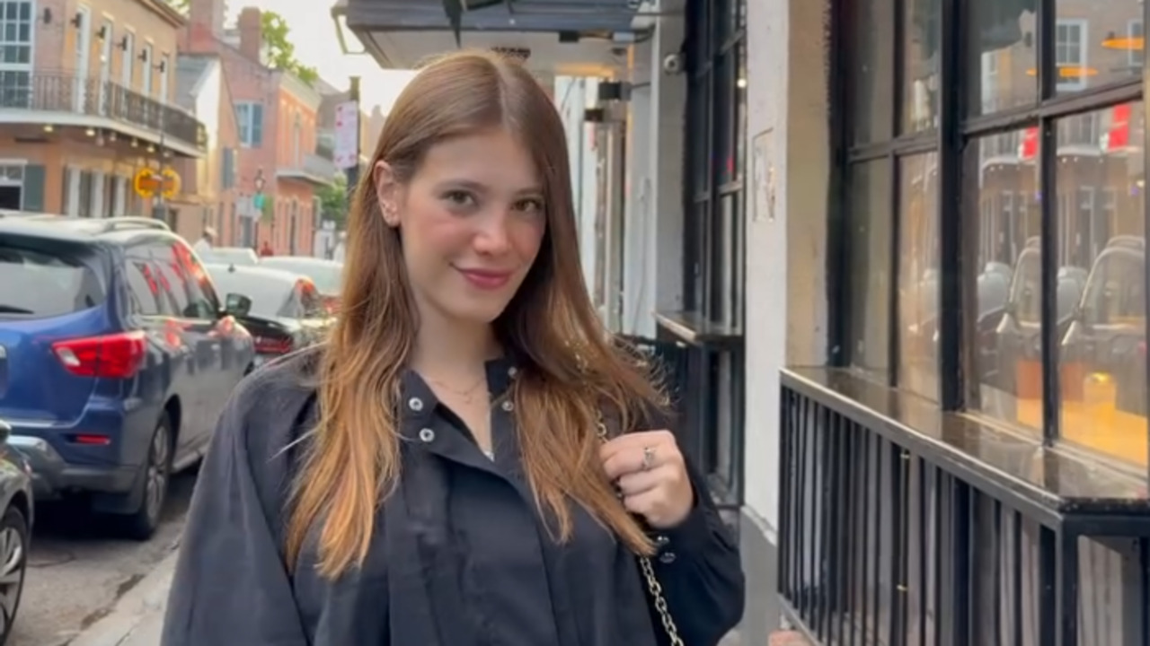Sobre o tipo de mÃ£e que pretende ser, a atriz declarou que deseja construir com a filha uma relaÃ§Ã£o de confianÃ§a semelhante Ã  que tem com a prÃ³pria mÃ£e. Caroline espera que Lia tenha liberdade para conversar com ela, inclusive quando errar, e que encontre na famÃ­lia um porto seguro. 
