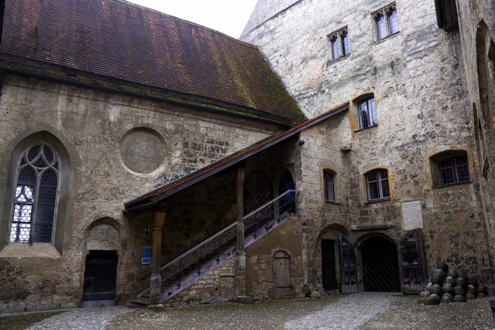 Castelo de Burghausen, na Alemanha, tem mais de 1 km de extensão – Reprodução