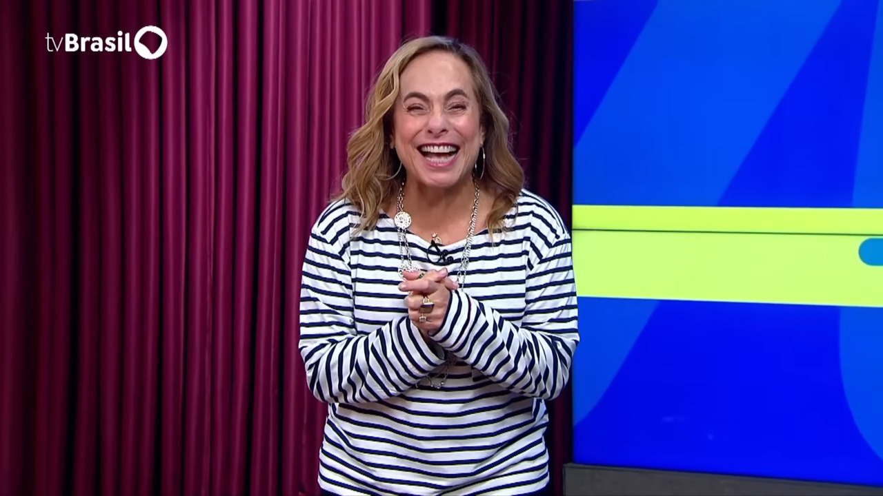 Em 2024, Cissa Guimarães assinou contrato com a TV Brasil para comandar uma nova versão do programa 