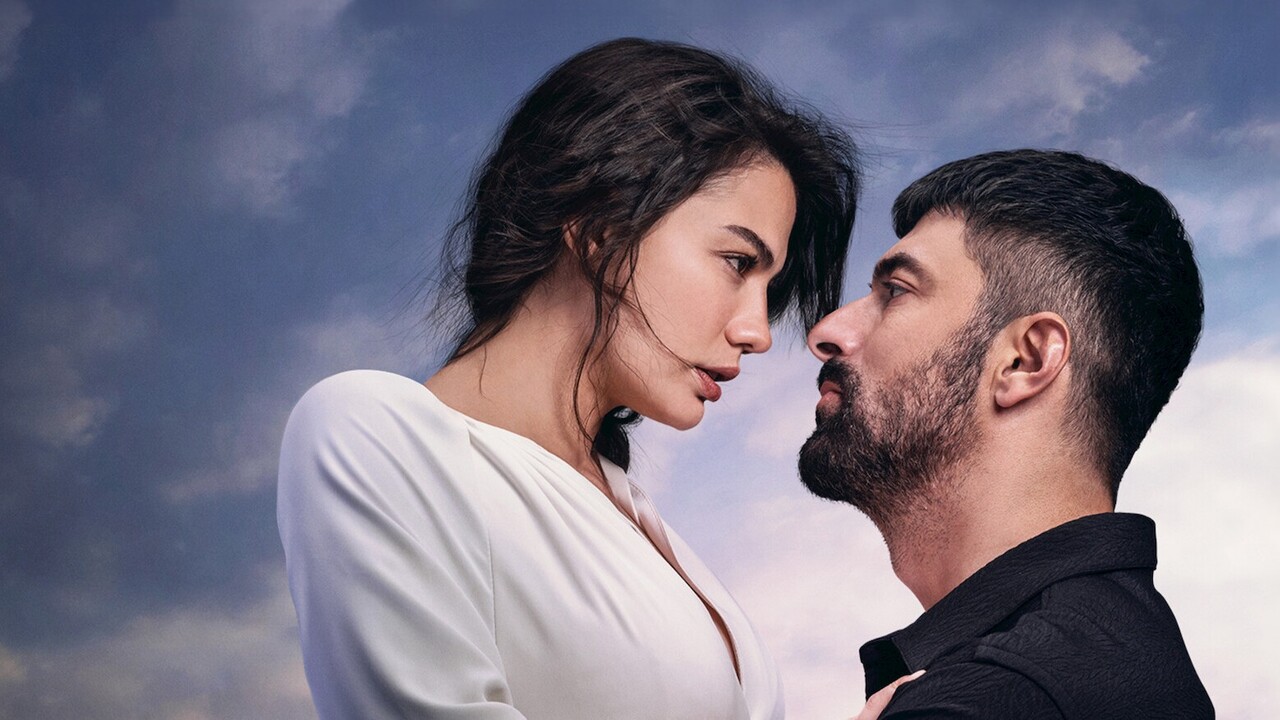 A novela turca 'Meu Nome é Farah' chegou ao catálogo da Netflix Brasil e se tornou uma das produções mais assistidas da plataforma por diversas semanas seguidas, segundo dados da própria Netflix. Protagonizada por Engin Akyürek e Demet Özdemir, a novela também foi um sucesso em todo o mundo.
 -  (crédito: Divulgação)