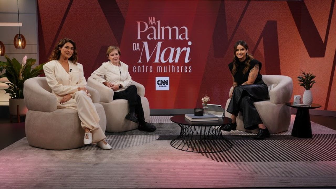 Fernanda Paes Leme desabafou sobre as transformações provocadas pela maternidade no terceiro episódio da nova temporada de 'Na Palma da Mari – Entre Mulheres', apresentado por Mari Palma e disponível no canal CNN Pop no YouTube. Mãe de Pilar, fruto de seu antigo relacionamento com Victor Sampaio, a atriz falou sobre culpa, trabalho, vida pessoal e individualidade. 
 -  (crédito: Divulgação)