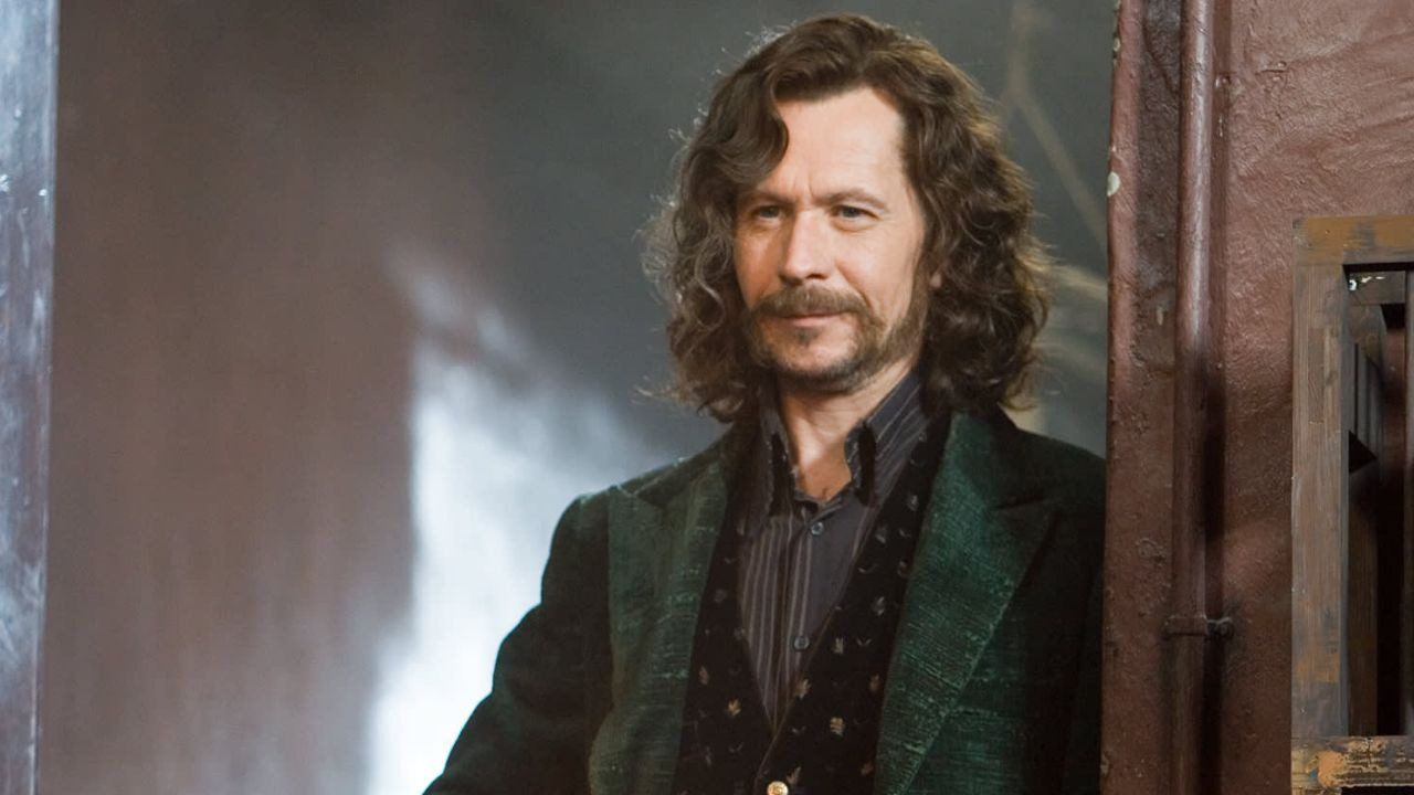 Oldman também destacou o entusiasmo de Rickman com a oportunidade de participar de uma franquia amada por milhões de crianças. Segundo ele, o ator achava extraordinário poder entrar naquele universo todos os dias e por isso era completamente dedicado ao trabalho. 