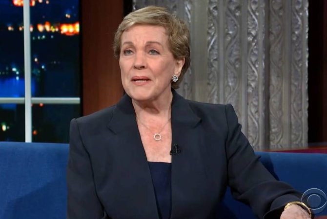 Aos 90 anos, Julie Andrews diz se sentir como aos 50: ‘Quero fazer mais coisas’