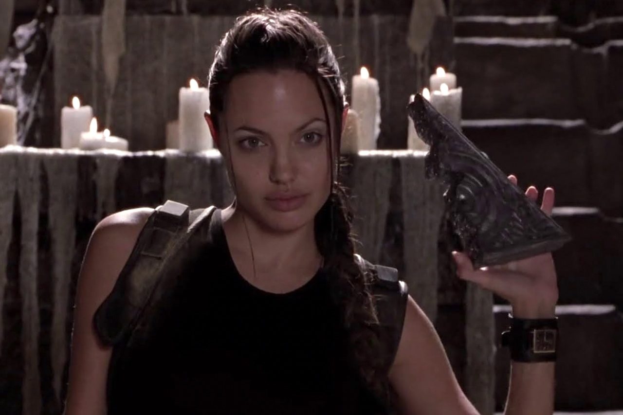 Lara também ganhou adaptações para o cinema, com Angelina Jolie nos filmes 
