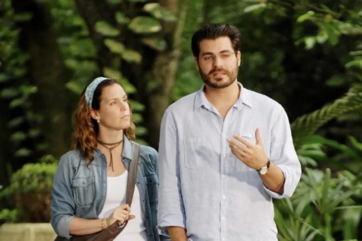 Laura (Vanessa Lóes) e Lúcio (Thiago Lacerda) em 