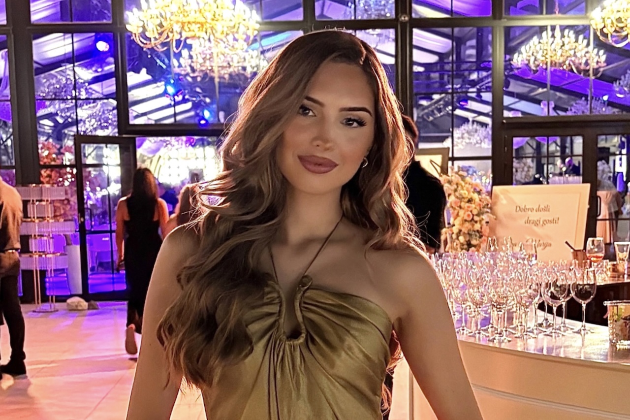A modelo Lucia Sisic, que ocupava o posto de Miss Áustria, morreu aos 22 anos, segundo comunicado divulgado pela organização responsável pelo concurso no dia 7 de setembro. Eleita em 2024, ela continuava oficialmente com a faixa porque não houve uma nova edição da competição desde sua coroação. -  (crédito: Reprodução/Instagram)