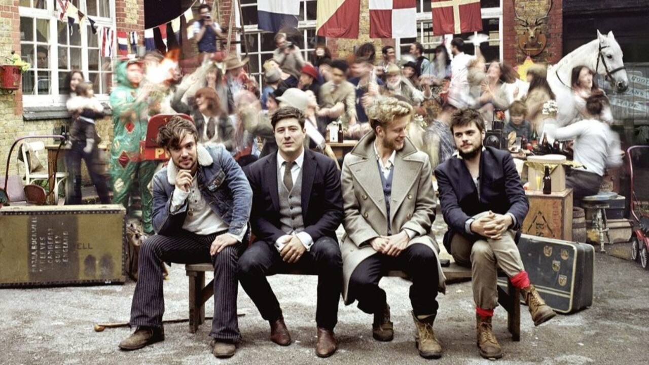 O Mumford and Sons foi formado em Londres, no fim de 2007, por Marcus Mumford, Ben Lovett, Ted Dwane e Winston Marshall, que se conheceram em Wimbledon Common, na região sul da capital britânica. O grupo surgiu na mesma cena musical londrina que revelou nomes como Laura Marling e Noah and the Whale.