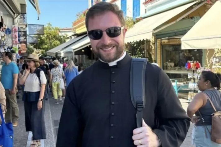 Padre Daniel D'Agnoluzzo Zatti, de Caxias do Sul, assumiu função de exorcista – Reprodução/Instagram