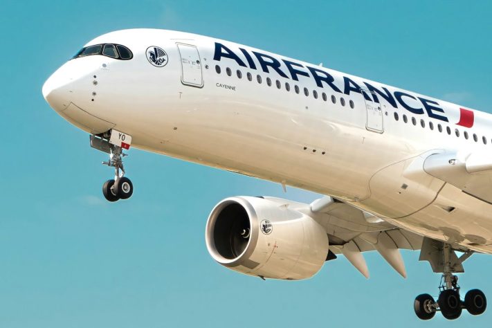 Avião da Air France – Adam Khan/Unsplash