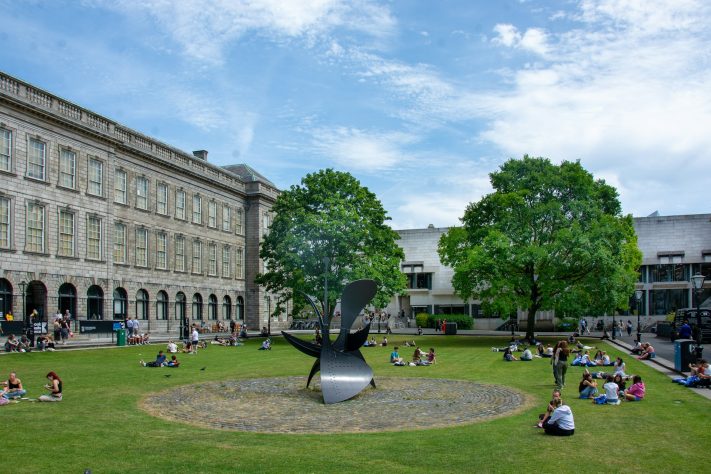 Trinity College, em Dublin, é a universidade mais antiga da Irlanda – Gunnar Ridderström/Unsplash