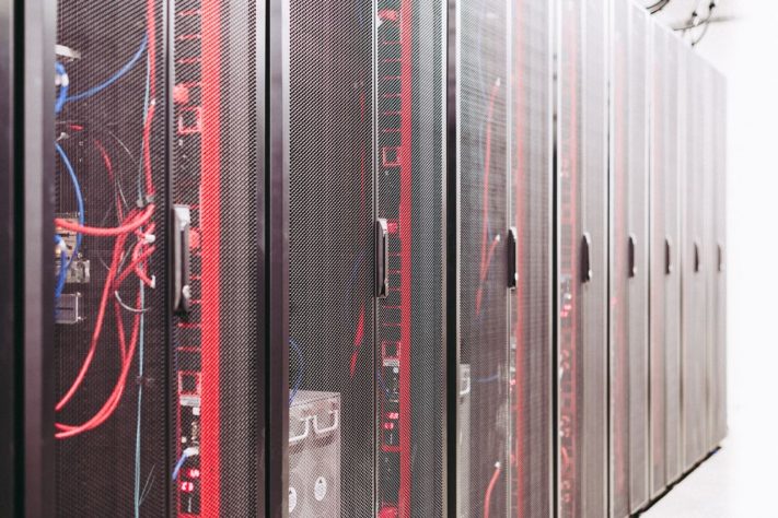 Supercomputadores, data centers – Pexels/Brett Sayles
