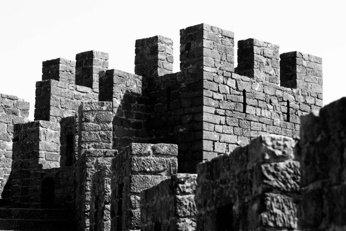 Castelo de Silves, Portugal – Tommy Cornilleau/Unsplash