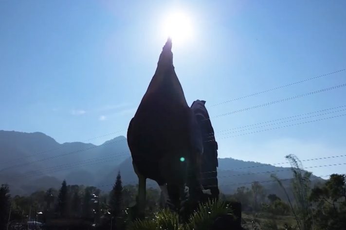 Manok ni Cano Gwapo, hotel em formato de galo gigante virou atração turística nas Filipinas – Reprodução
