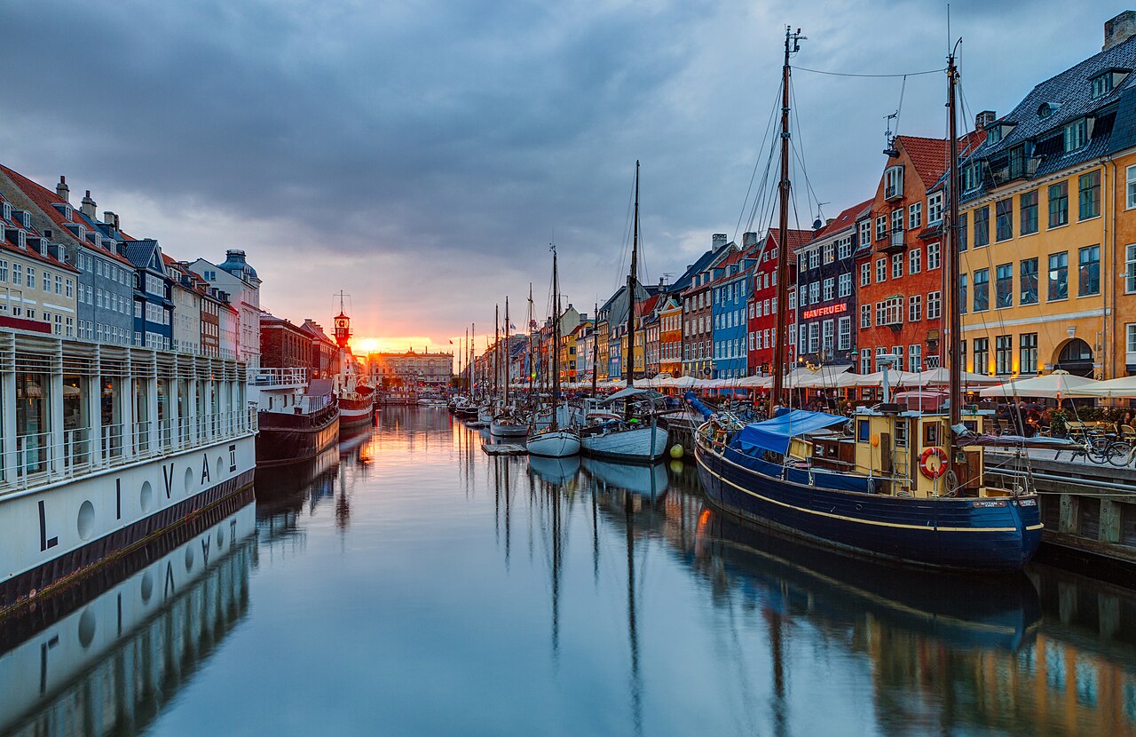 Nyhavn, cujo nome significa 