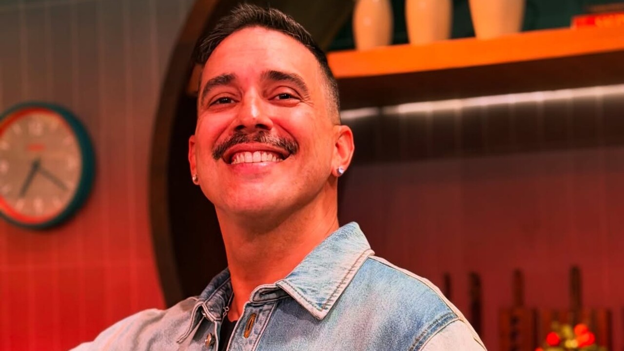 Embora tenha começado como ator, André é mais conhecido pelo seu trabalho como apresentador. Trabalhou como repórter e apresentador do “Vídeo Show”, além de comandar programas como “Vídeo Game Verão”, “Superstar”, “Mais Você”, “The Voice Brasil”, “The Voice+”, “The Voice Kids”, “No Limite” e “É de Casa”. Em maio de 2022, anunciou sua saída da TV Globo, após 27 anos de trabalho na emissora.
