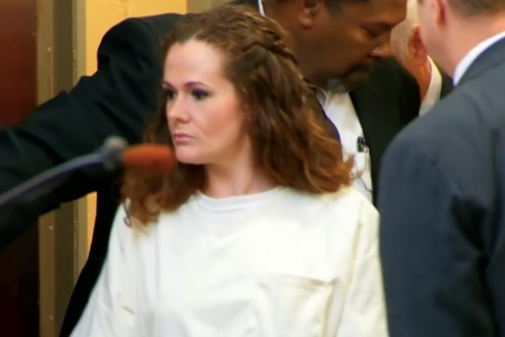 Christa Pike: falha em execução de mulher condenada à morte reacende debate sobre injeção letal nos Estados Unidos – Reprodução/YouTube Inside Edition